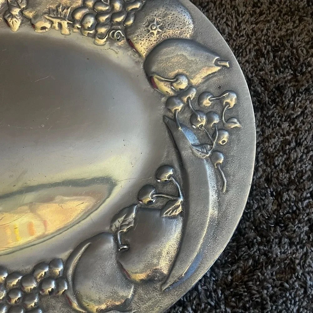 Vintage Wilton Armetale Large Oval Serving Platter Tray Dish w/ Fruit Design 20